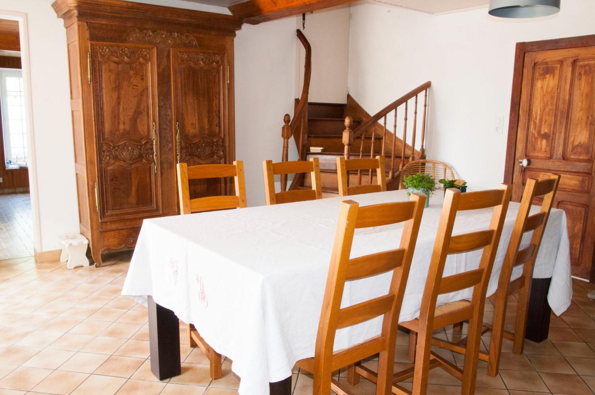 La Maison Des Tilleuls Saint-Germain-Sur-Seves Εξωτερικό φωτογραφία